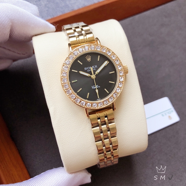 ブランド時計全体デザイン